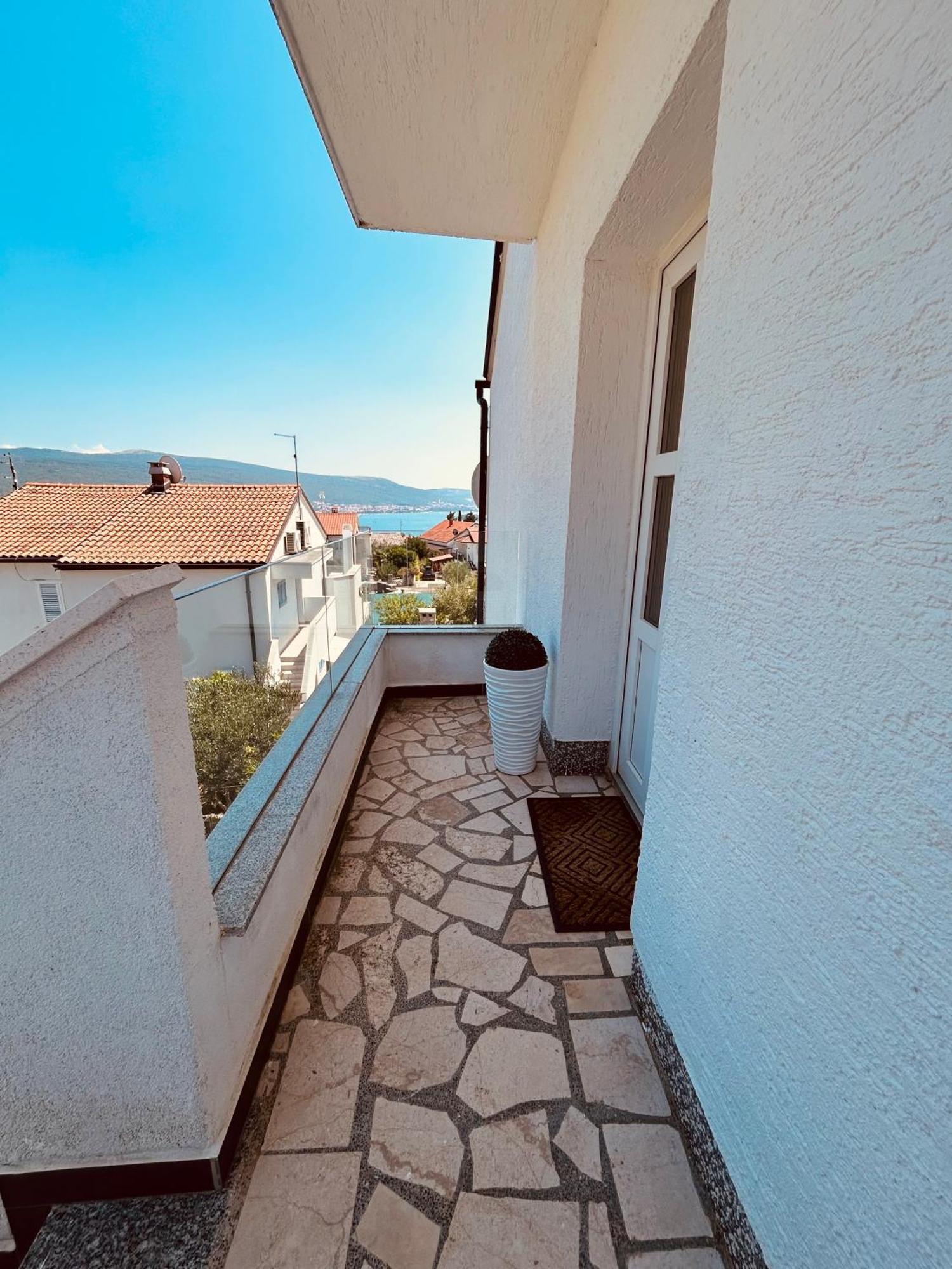Appartamento Cornus Vallis Krk Town Esterno foto